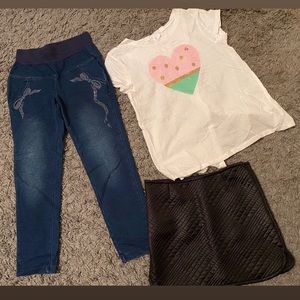 Girl leggings t shirt skirt